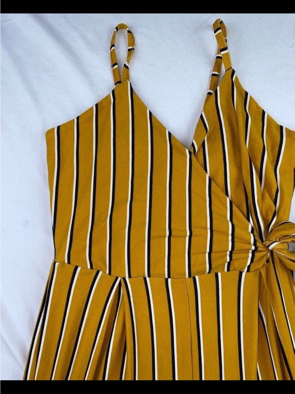 Jumpsuit - Picture 11 of 12